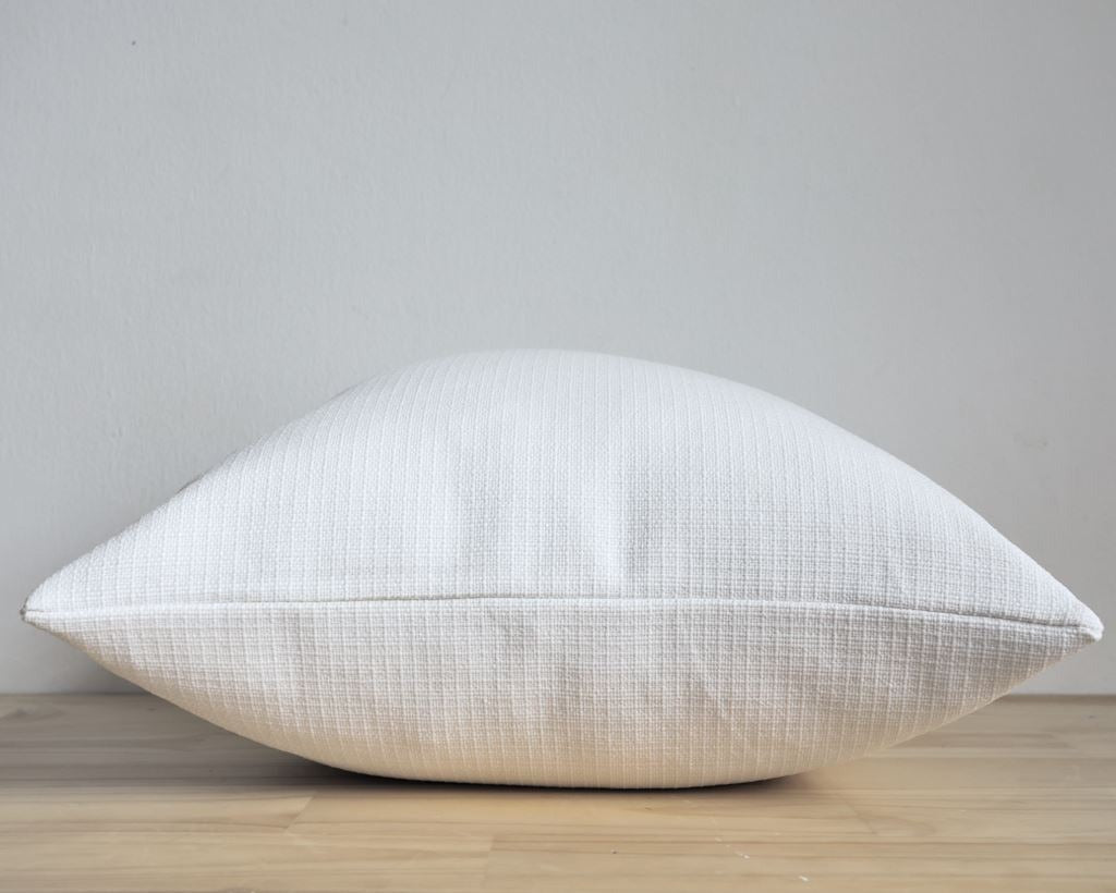 Piermont Outdoor Pillow Cover in Off White