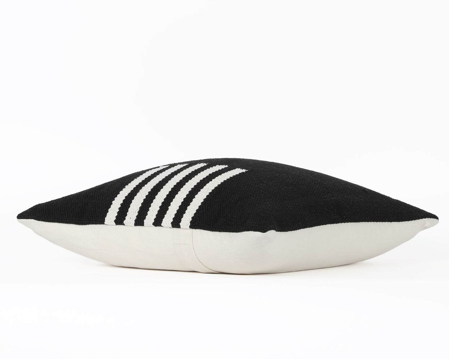 Kittery, Black