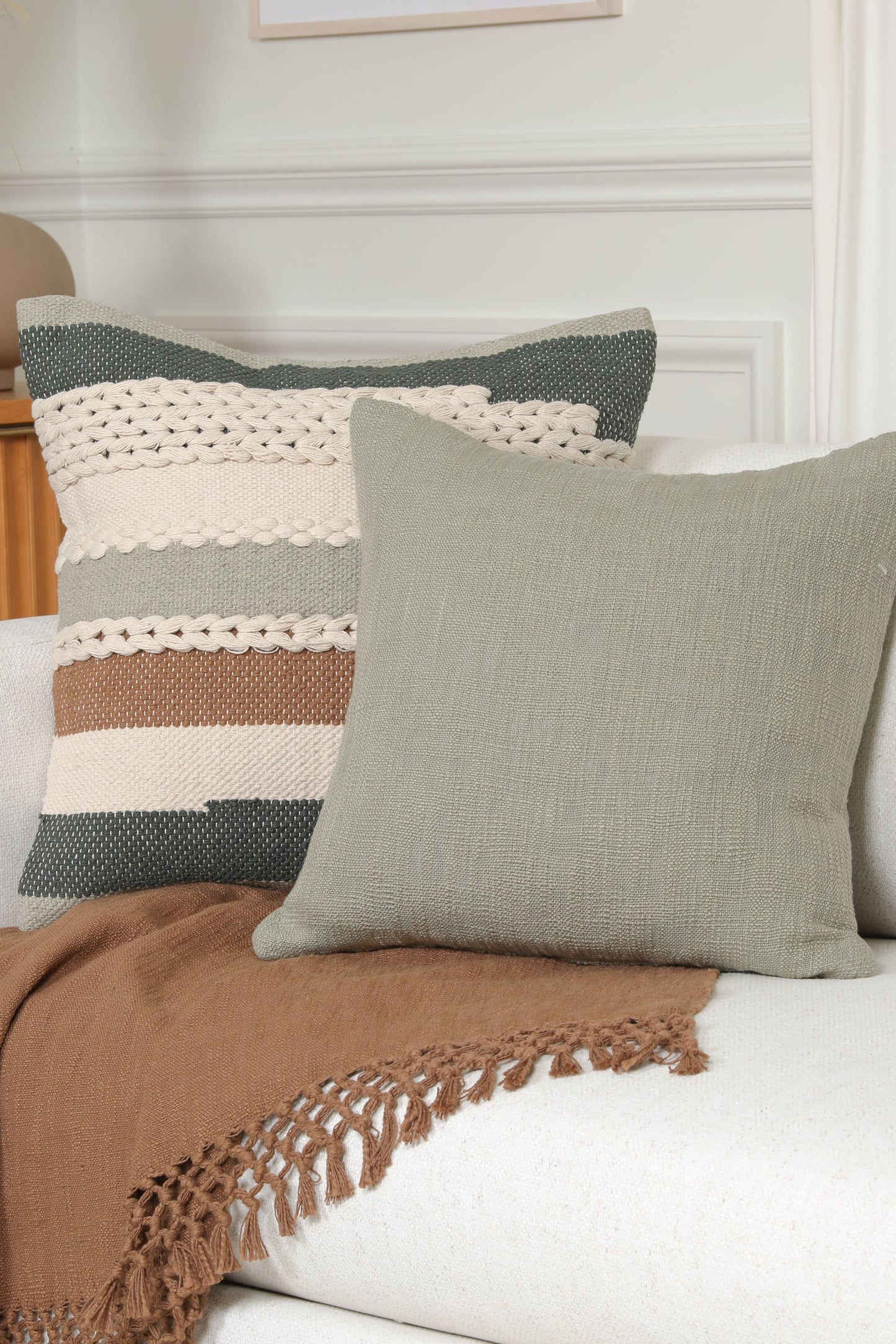 Aida Throw Blanket, Rust