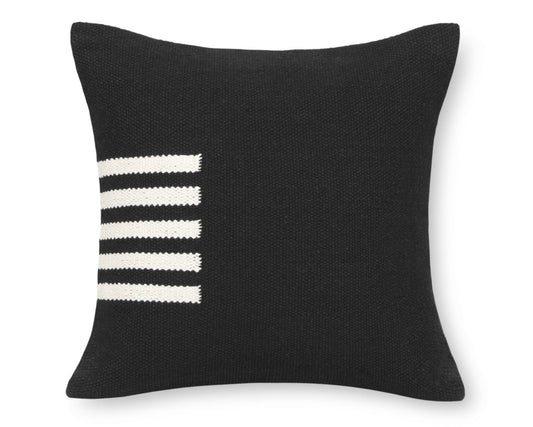 Kittery, Black