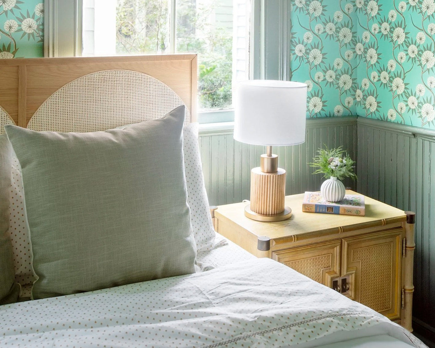 Isla, Sage Linen
