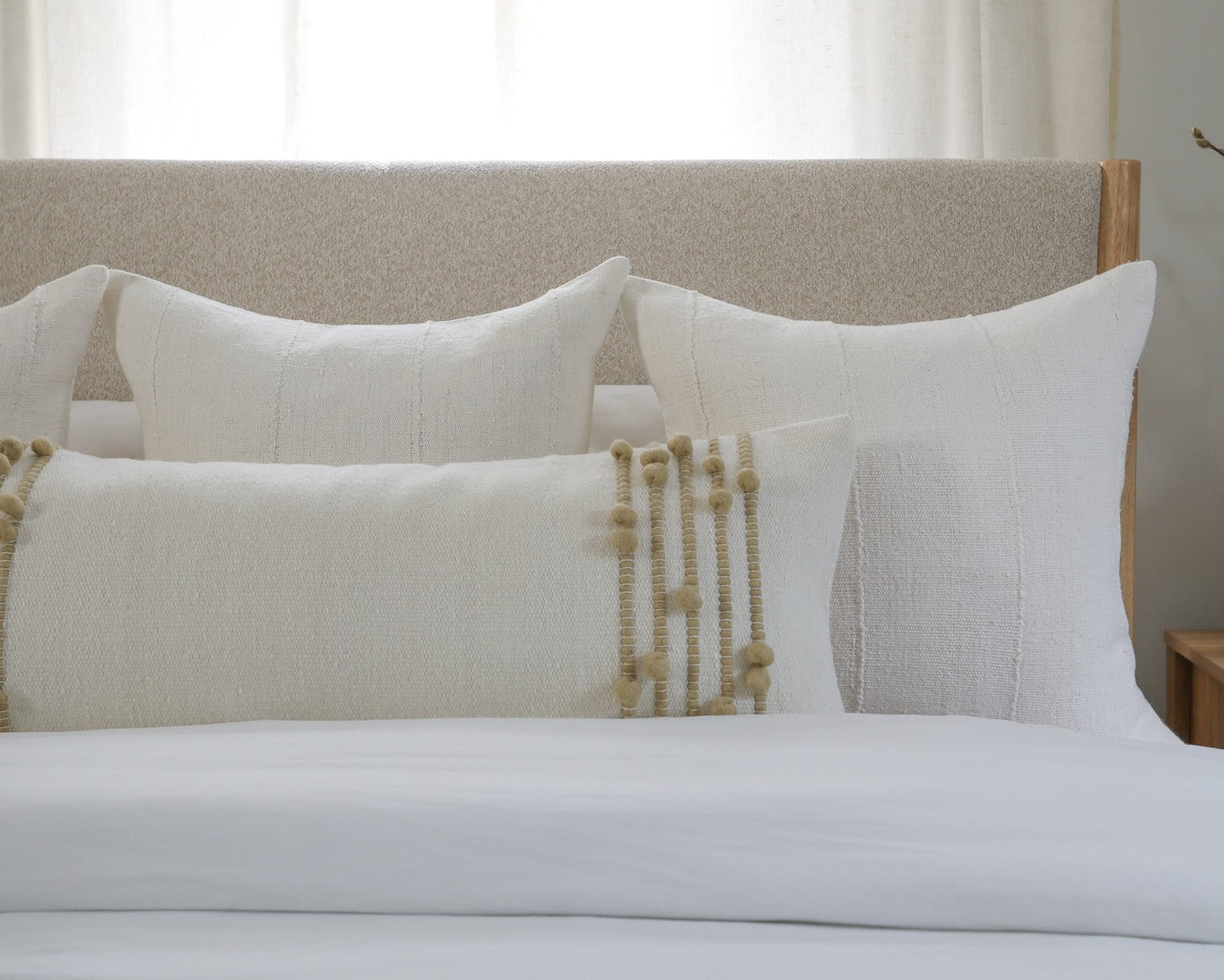 Faryll, Large Lumbar Wool Pillow