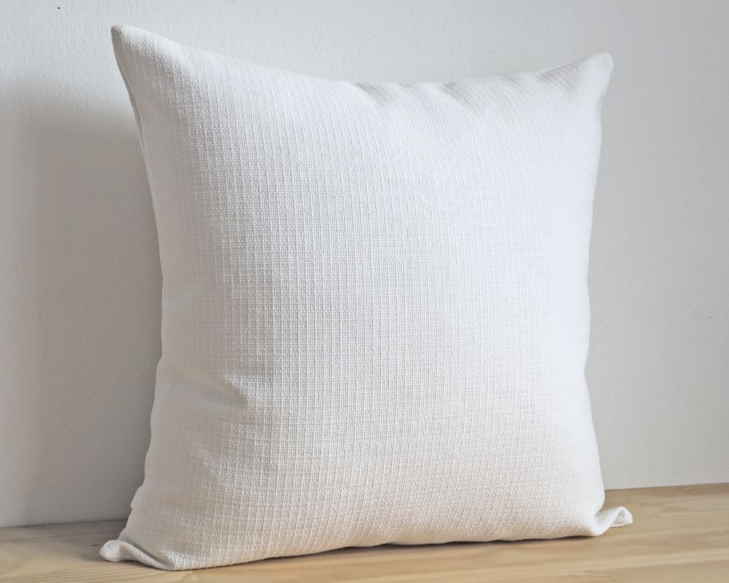 Piermont Outdoor Pillow Cover in Off White