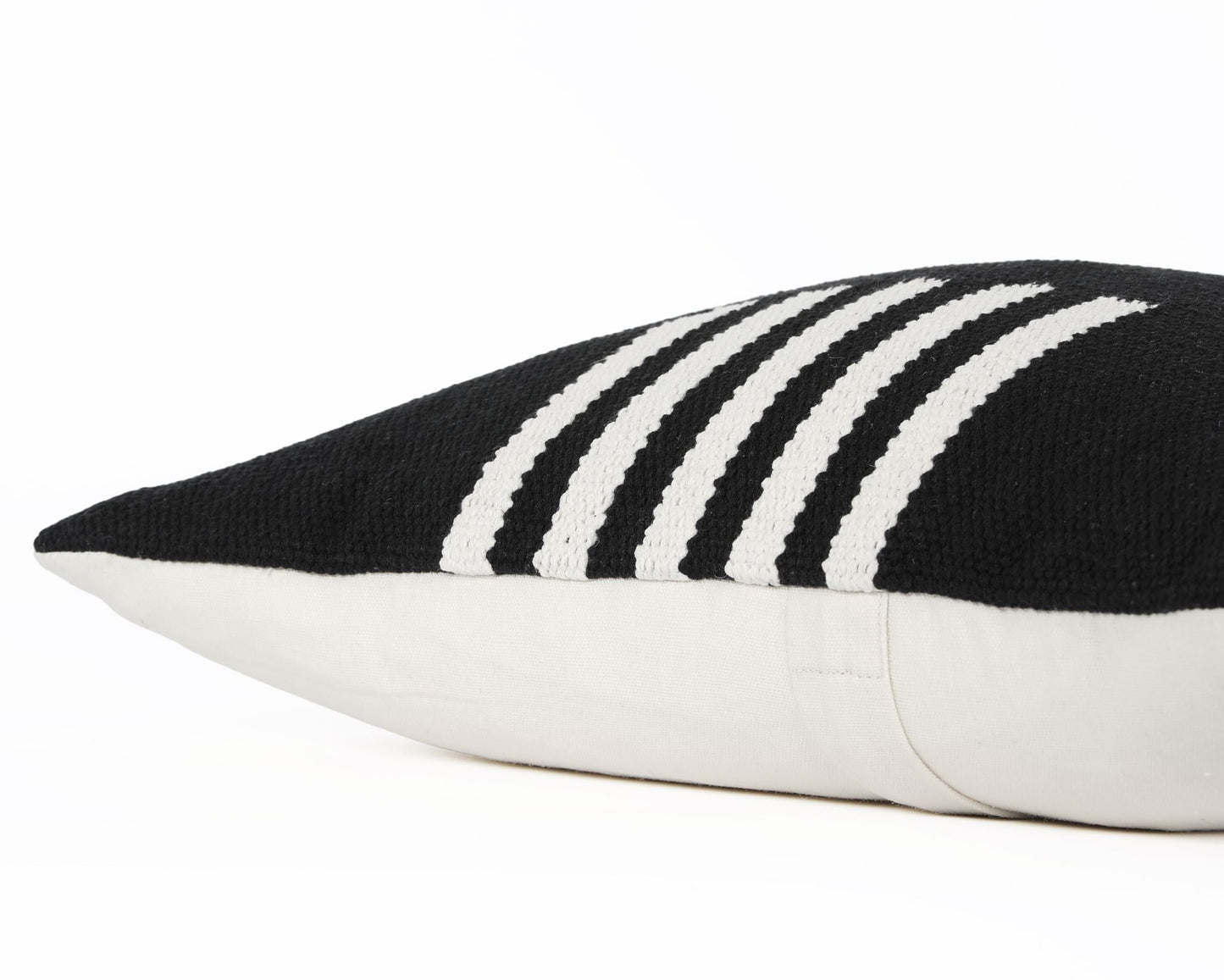 Kittery, Black